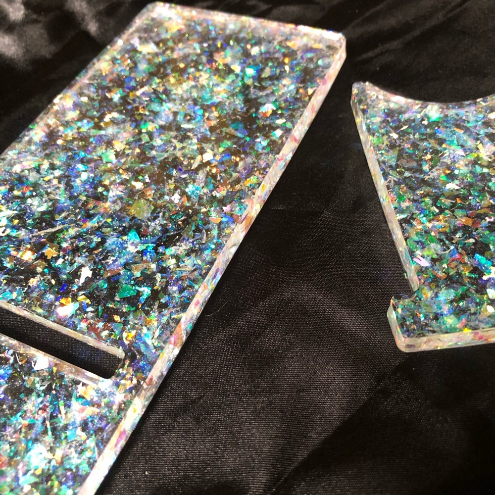 Aurora Rainbow Confetti Phone Stand - Picture 10 of 14